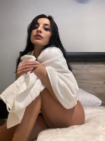 Николь